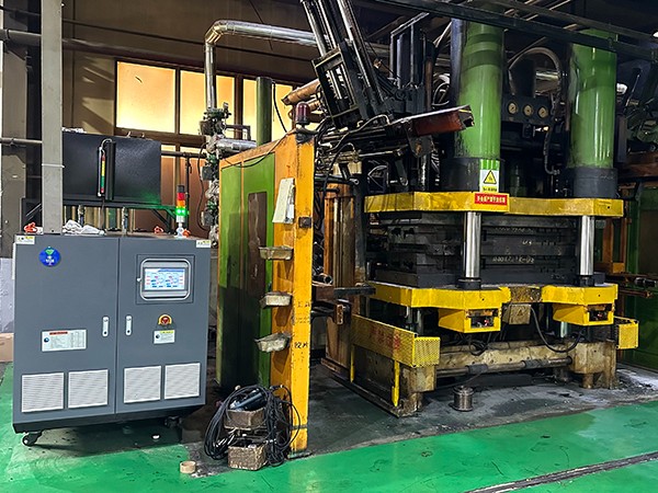 平板硫化模溫機(jī) 平板硫化模溫機(jī)