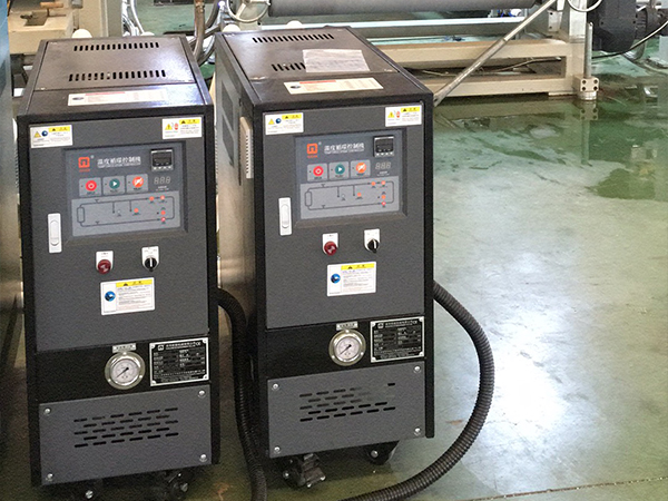 片材擠出模溫機2