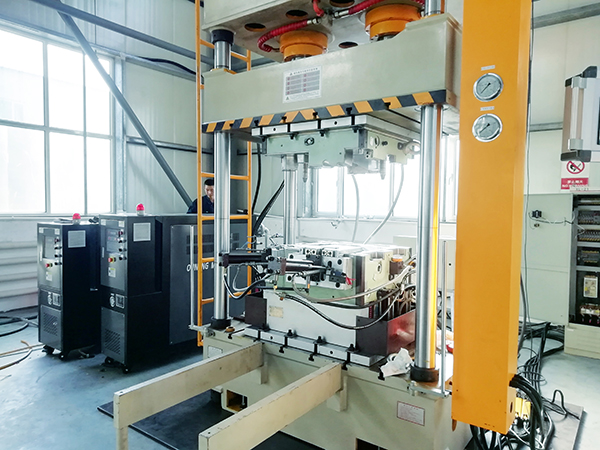 碳纖維模壓-碳纖維輪轂 (2)