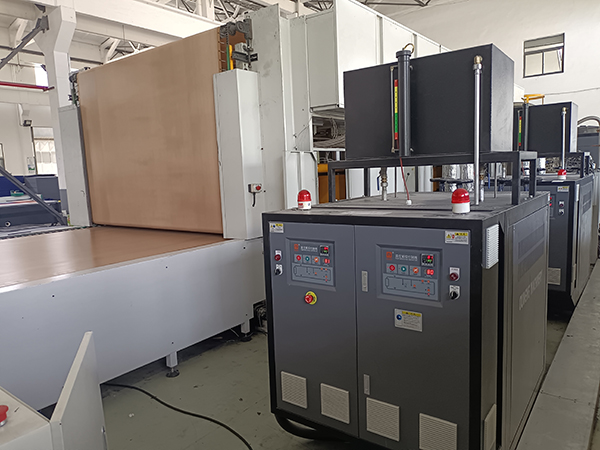 GMT片材成型模溫機 GMT片材成型模溫機