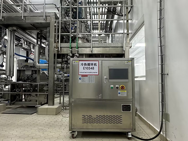反應釜控溫冷熱一體機2