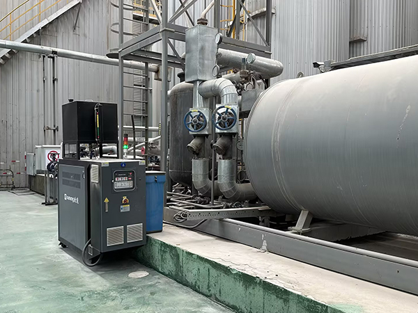 高溫導熱油模溫機2
